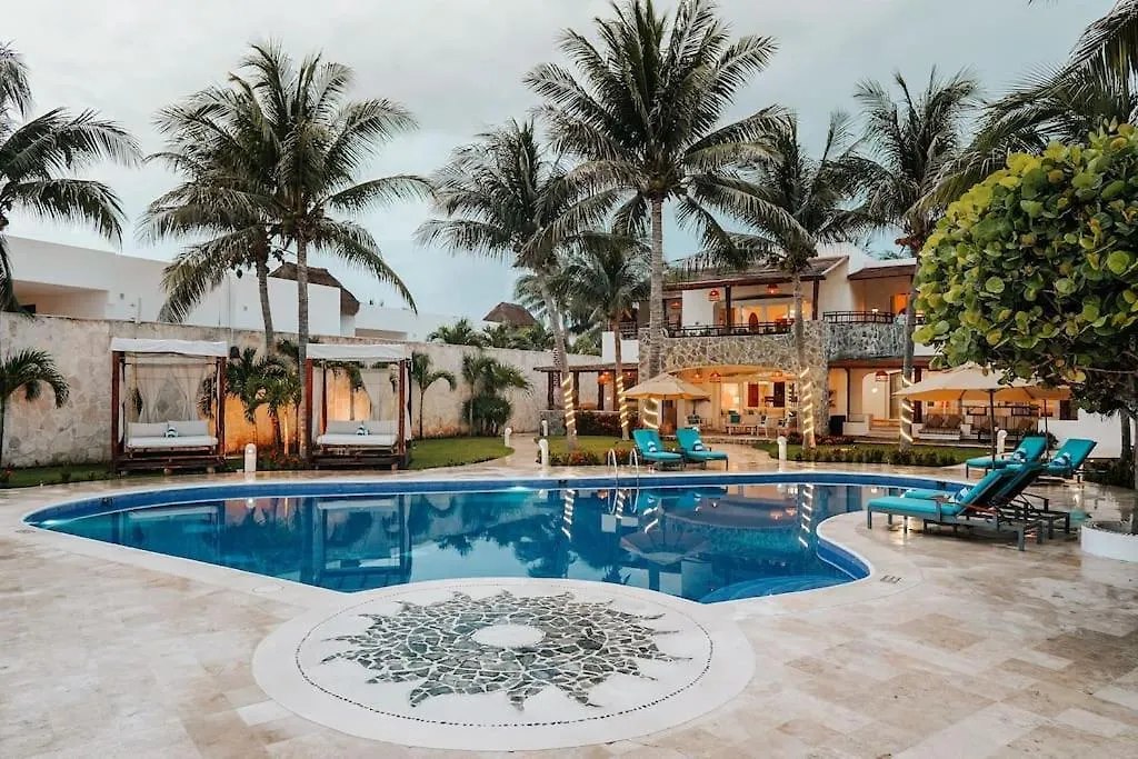 Villa Corona 6 Bedroom Luxury Mansion Puerto Morelos
