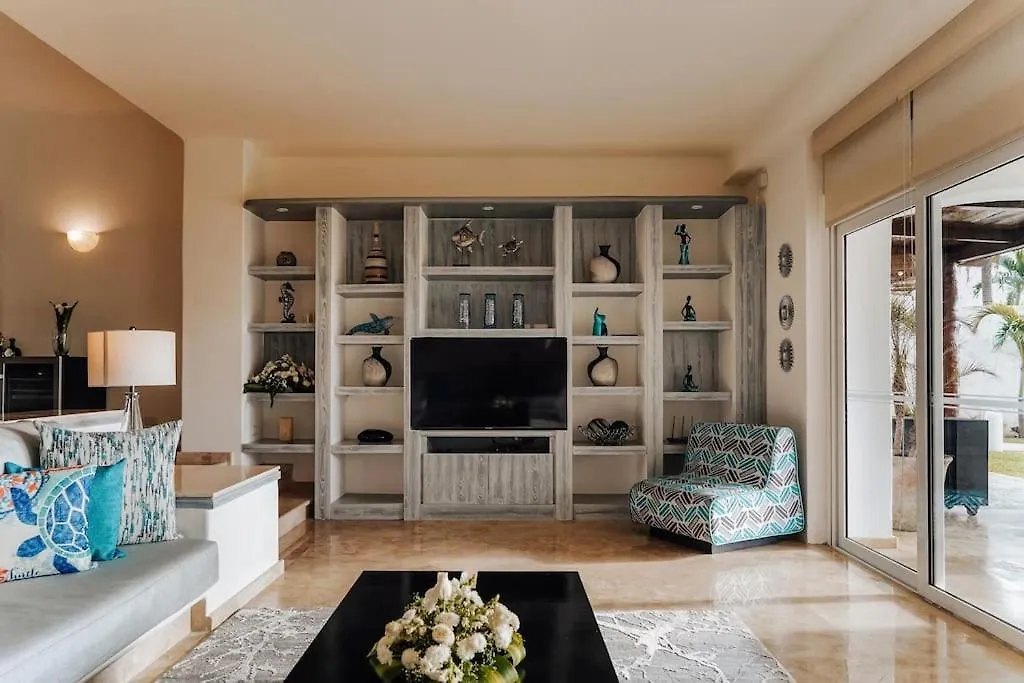 Villa Corona 6 Bedroom Luxury Mansion Puerto Morelos Mexico