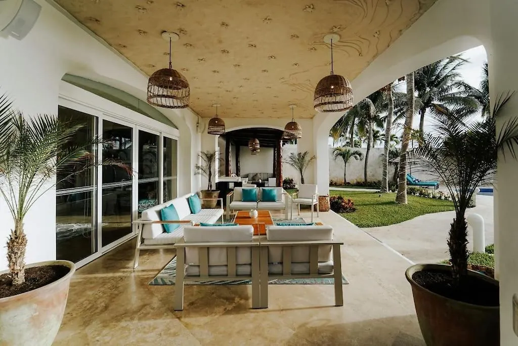 Villa Corona 6 Bedroom Luxury Mansion Puerto Morelos