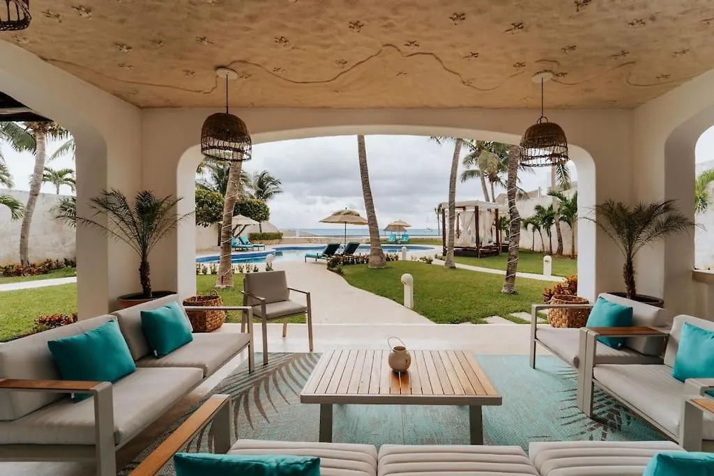 Villa Corona 6 Bedroom Luxury Mansion Puerto Morelos 0*,  Mexico