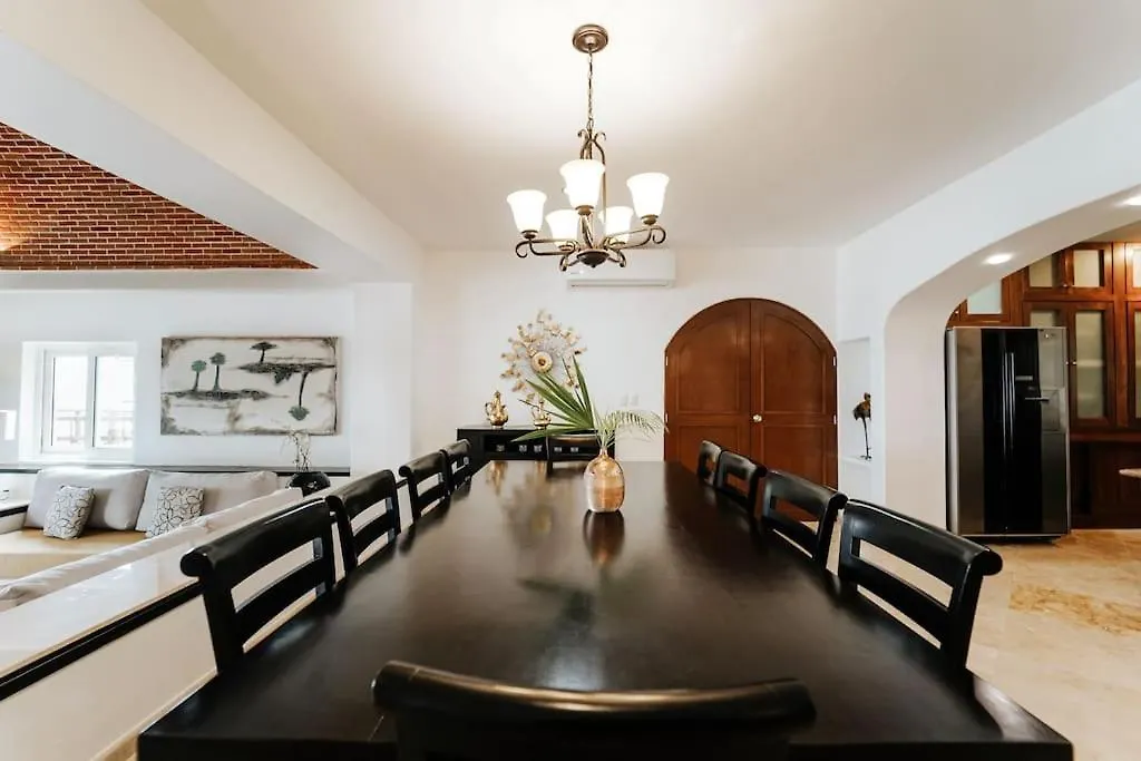 Villa Corona 6 Bedroom Luxury Mansion Puerto Morelos 0*,