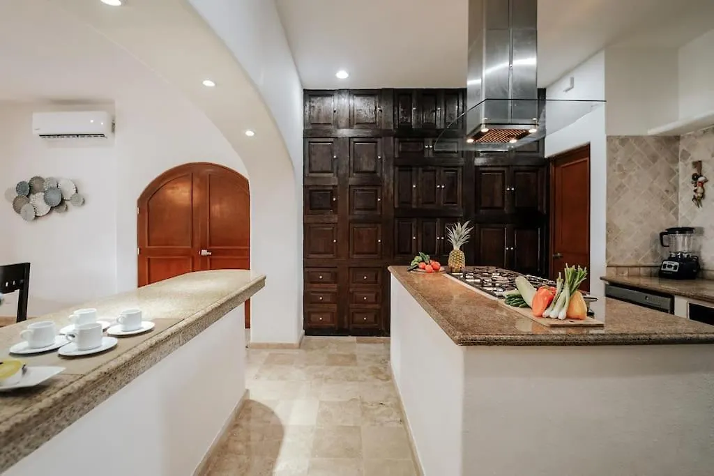 Villa Corona 6 Bedroom Luxury Mansion Puerto Morelos