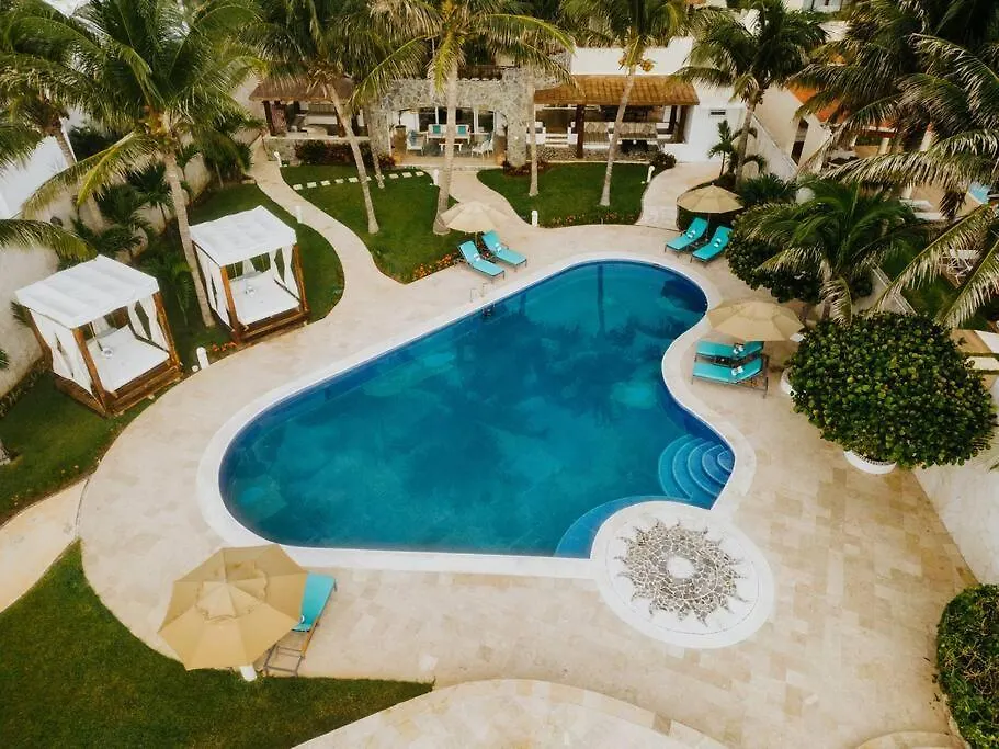 Villa Corona 6 Bedroom Luxury Mansion Puerto Morelos