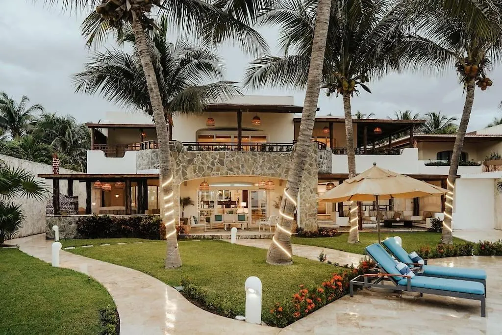 Villa Corona 6 Bedroom Luxury Mansion Puerto Morelos Mexico