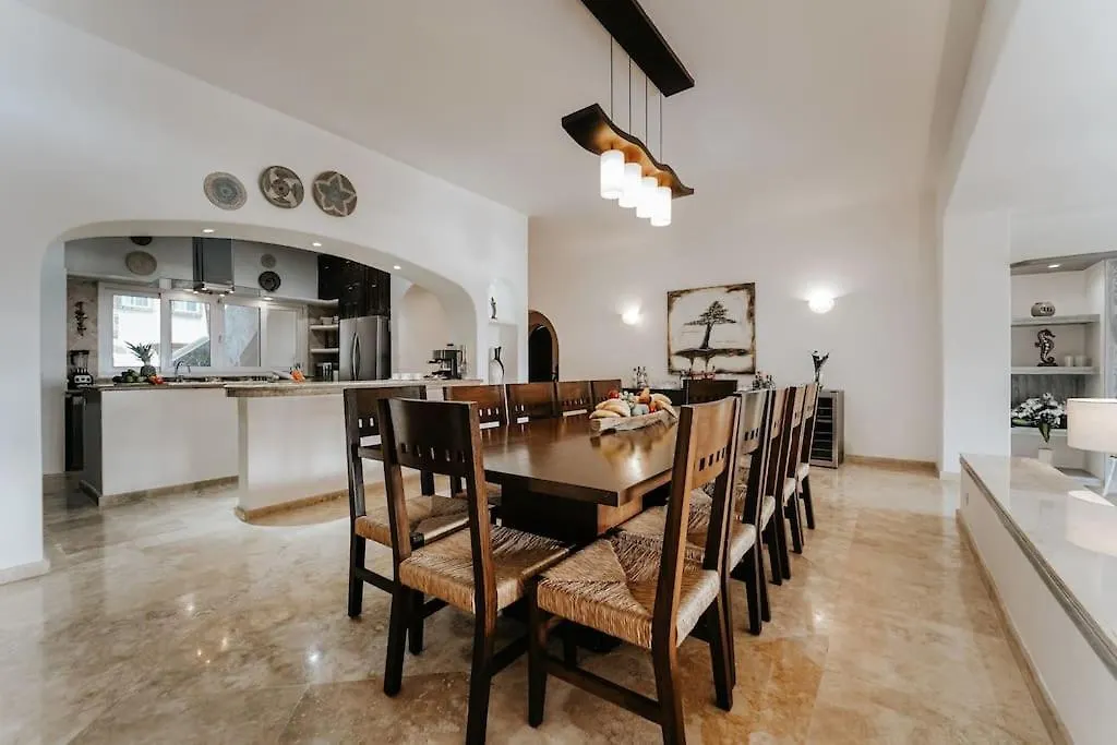 Villa Corona 6 Bedroom Luxury Mansion Puerto Morelos