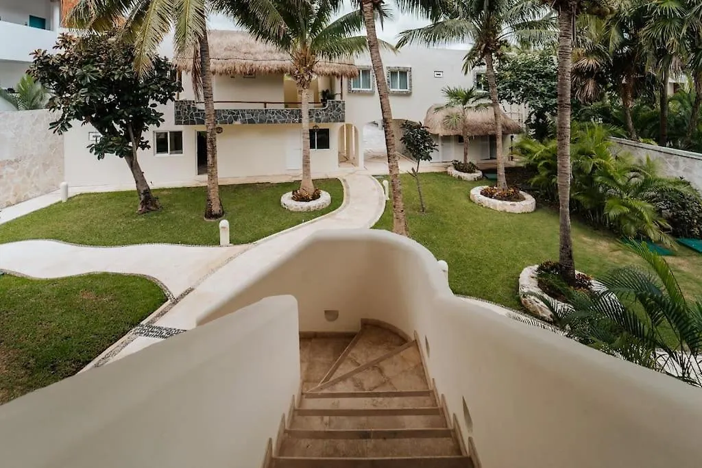 Villa Corona 6 Bedroom Luxury Mansion Puerto Morelos